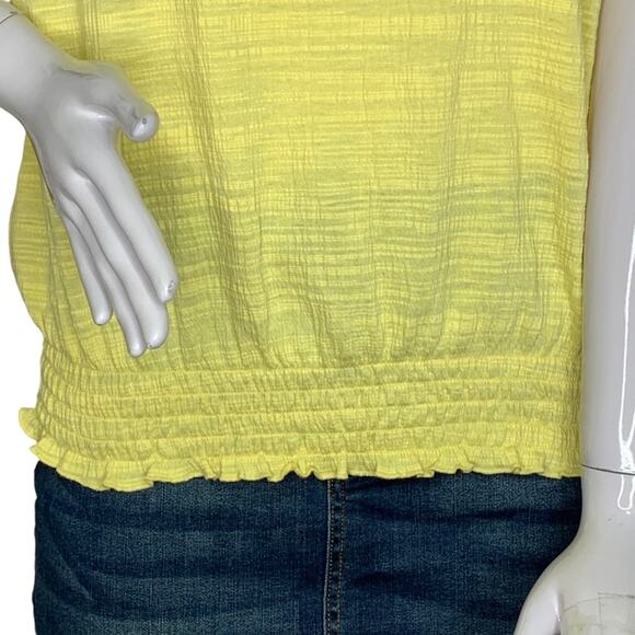 89th Street & Madison Top Eyelet Short Sleeve Yellow Elastic on Hem Size M - Picture 4 of 10